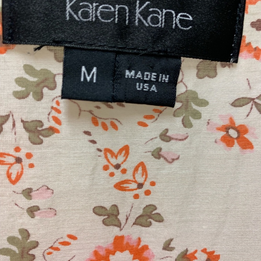 **Host Pick* Karen Kane romantic top - Picture 3 of 6